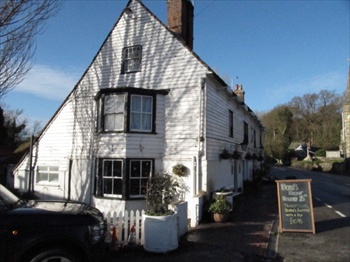 Picture 1. The White Hart, Newenden, Kent