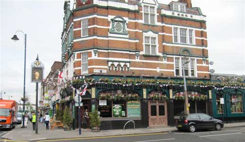 Picture 1. King William IV, Leyton, Greater London